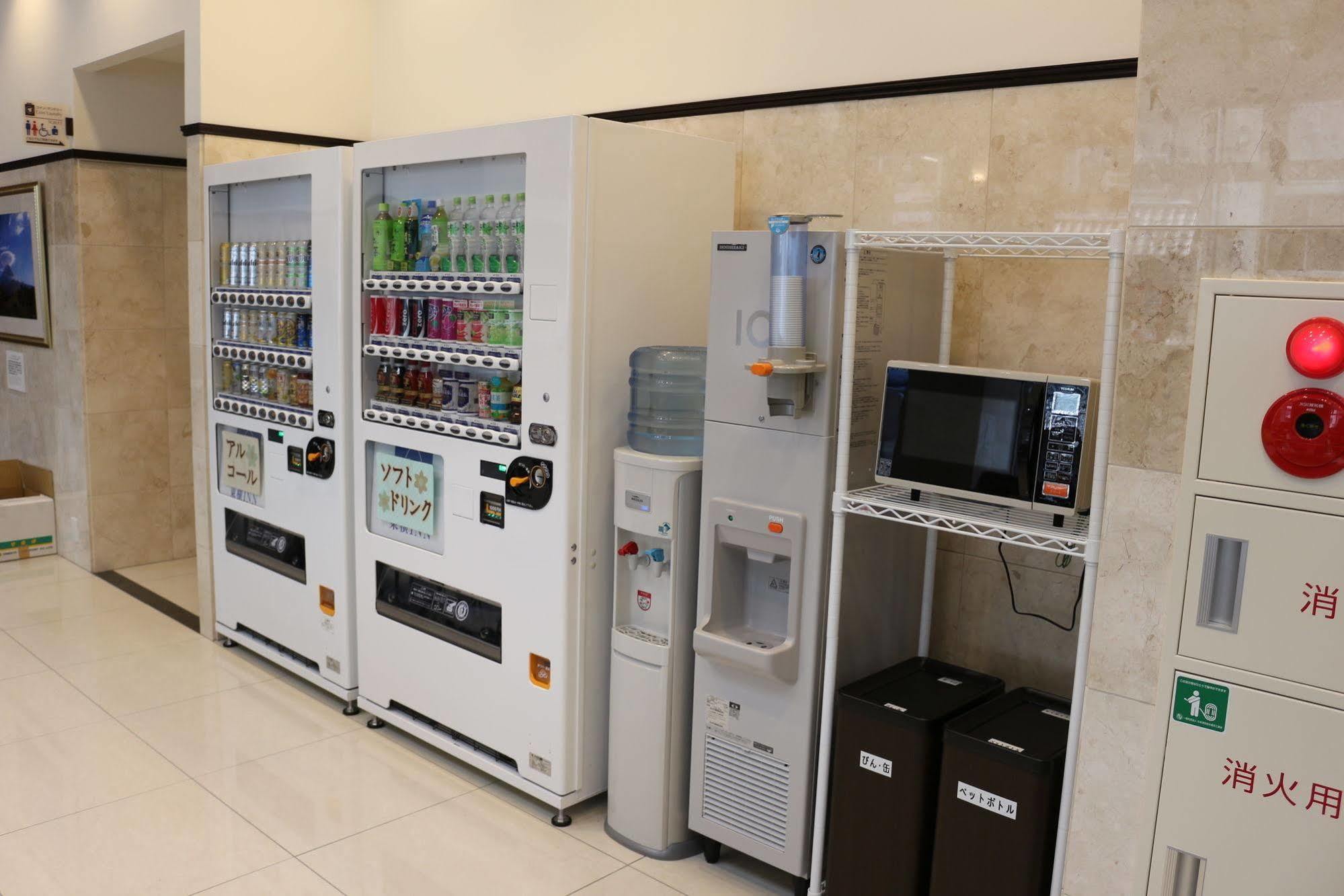 Toyoko Inn Sendai Higashi-Guchi No 2 Exterior photo